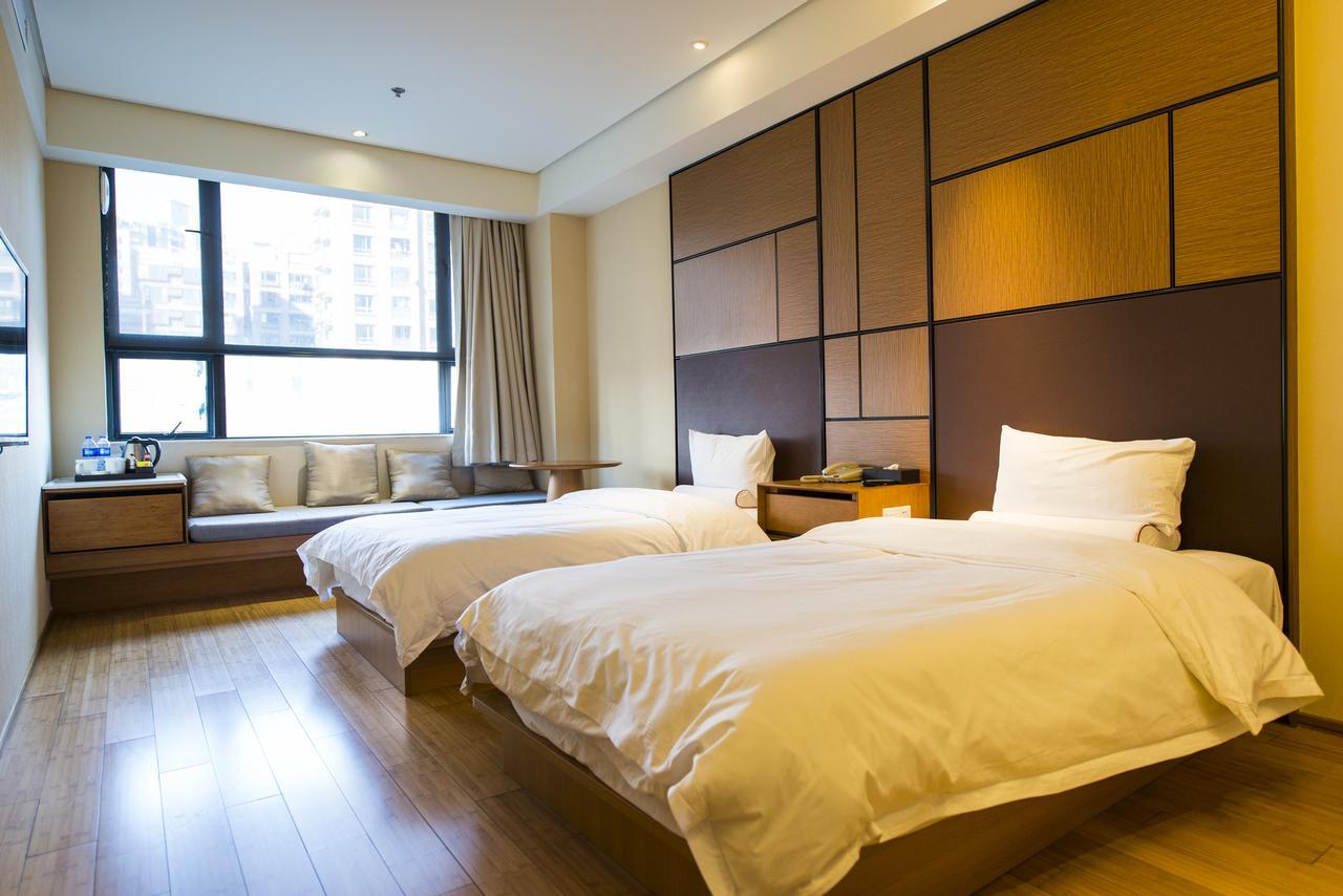 Ji Hotel Shanghai Kangqiao Xiupu Road Exterior photo