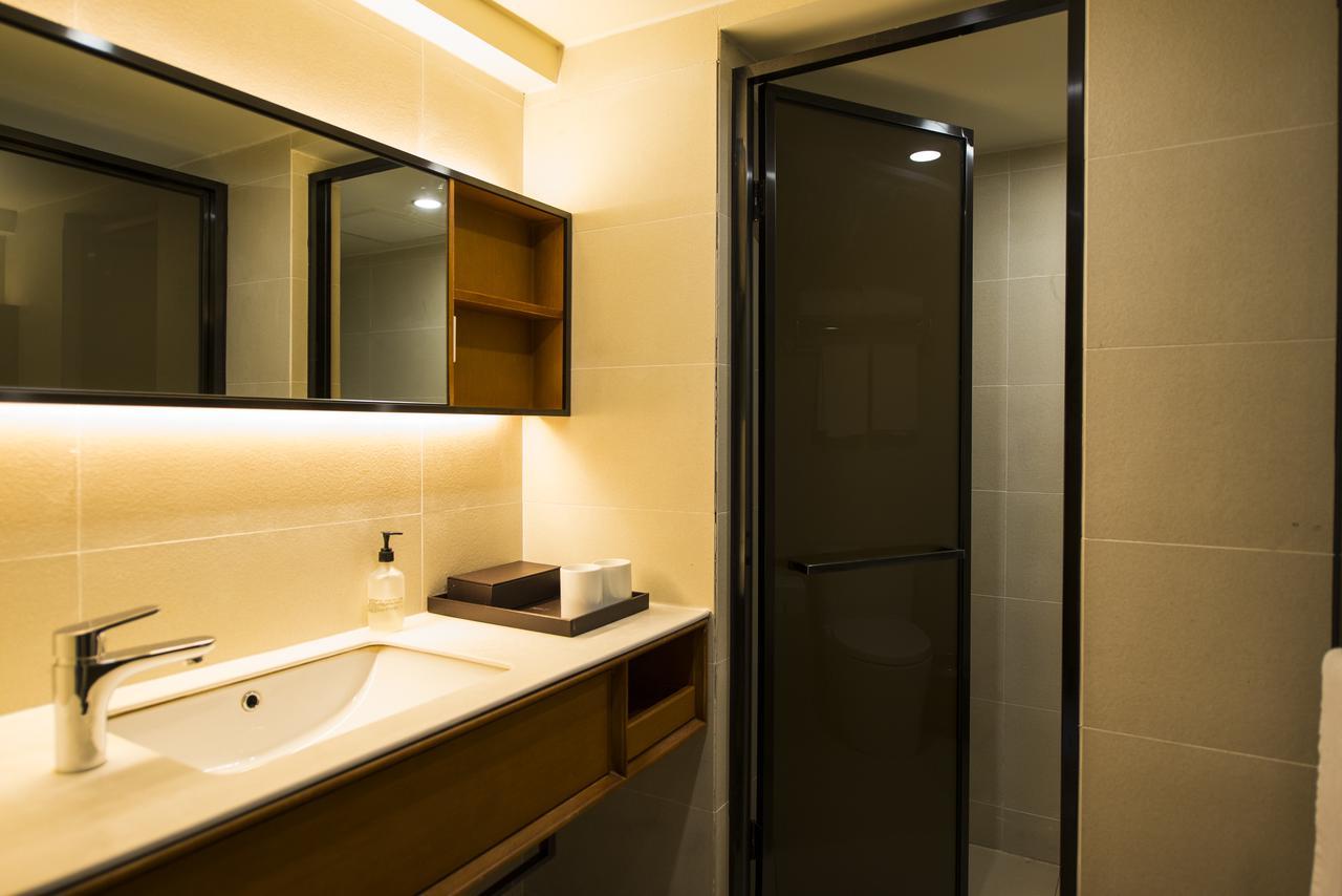 Ji Hotel Shanghai Kangqiao Xiupu Road Exterior photo