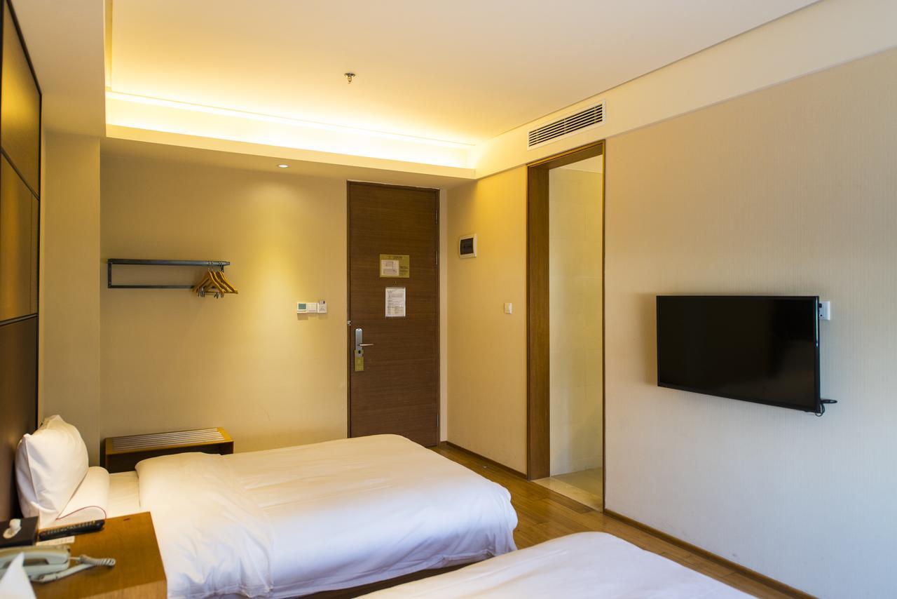 Ji Hotel Shanghai Kangqiao Xiupu Road Exterior photo