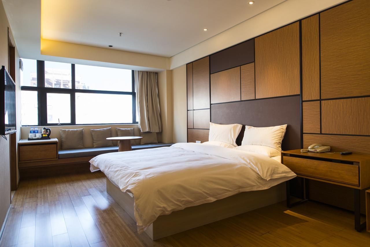 Ji Hotel Shanghai Kangqiao Xiupu Road Exterior photo