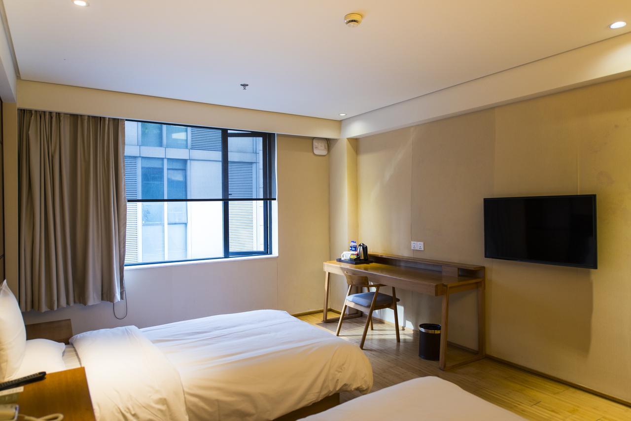 Ji Hotel Shanghai Kangqiao Xiupu Road Exterior photo